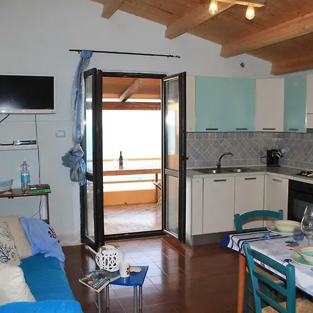 Apartment Da Nonno Pippi Tresnuraghes